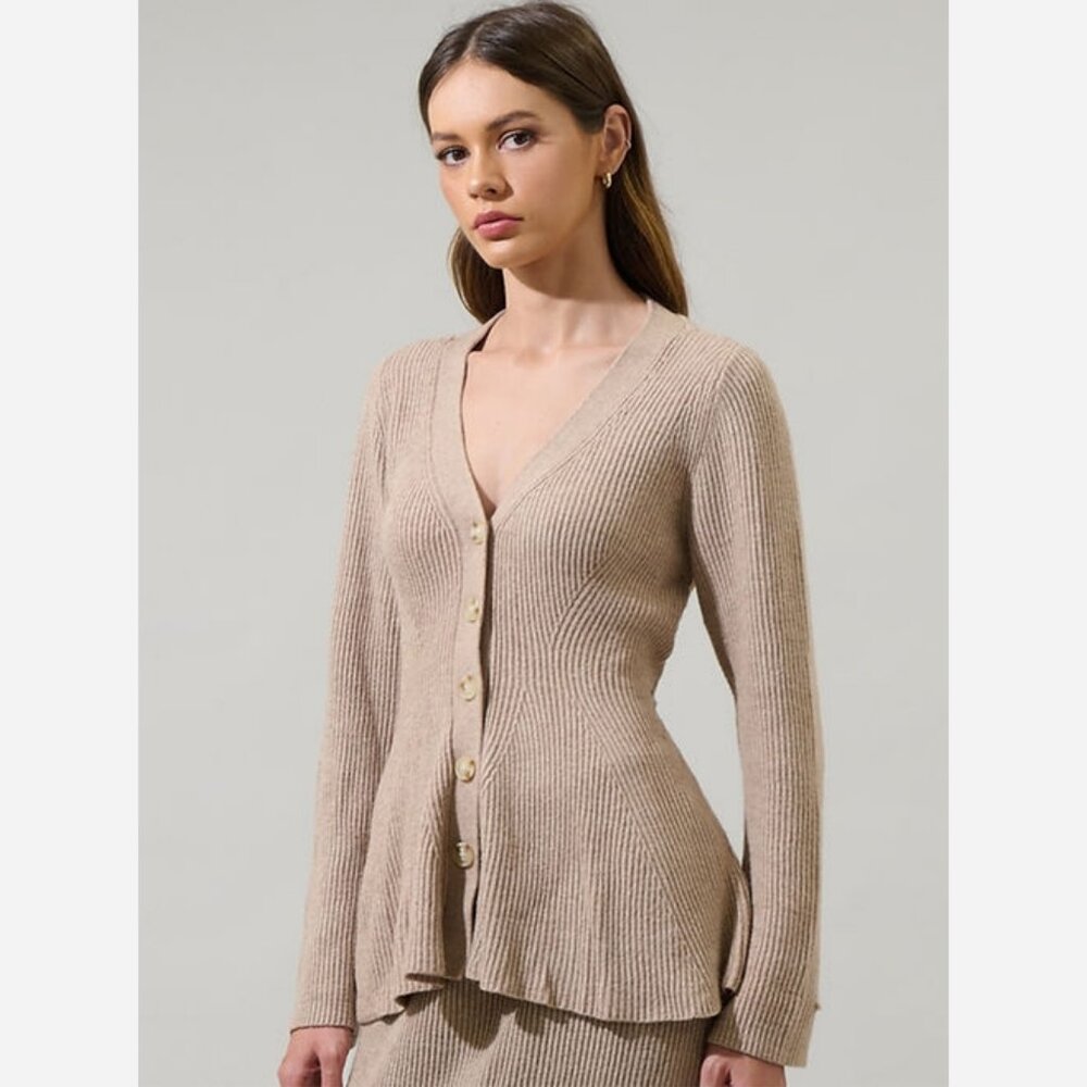 Button-Up Hourglass Cardigan